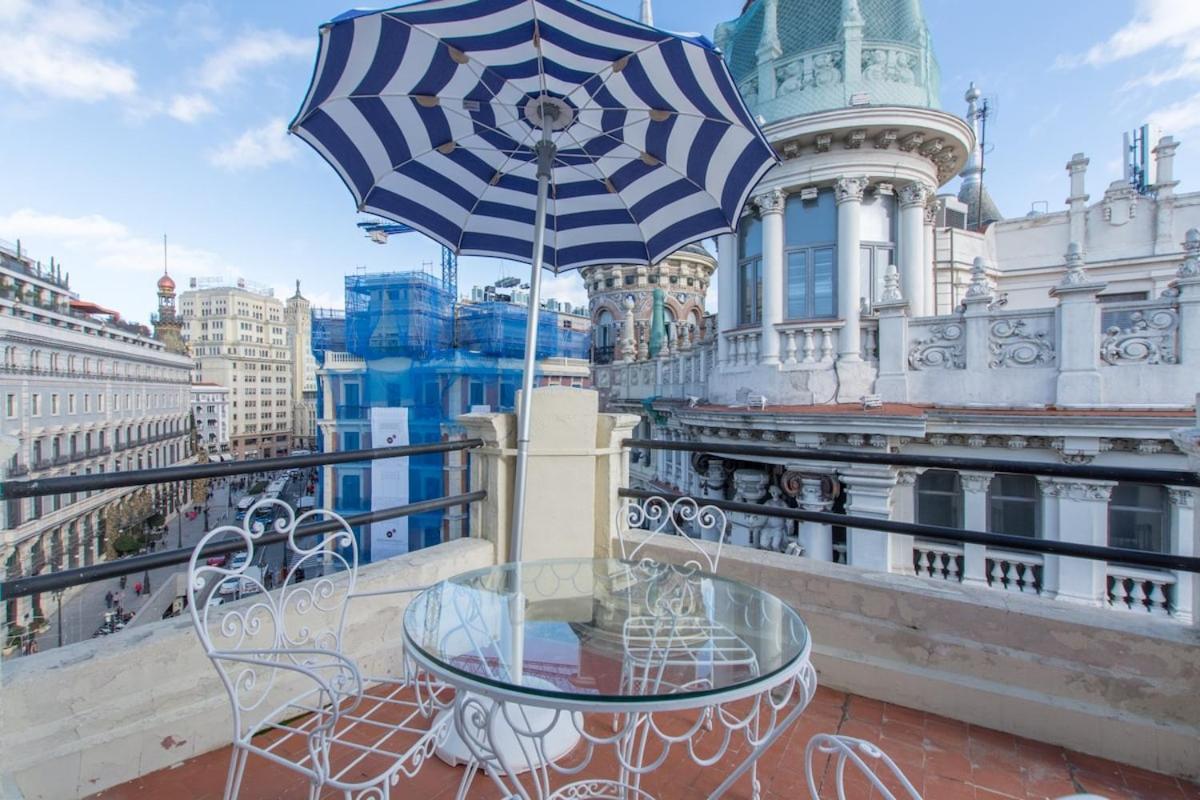 Atico Con Terraza De Vistas Inmejorables Apartment Madrid Bagian luar foto